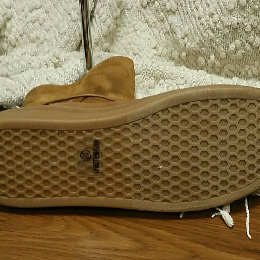 Ankle boots. NWOT.  In box - Picture 3 of 7